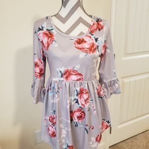 🎀4 for $15🎀 flower blouse